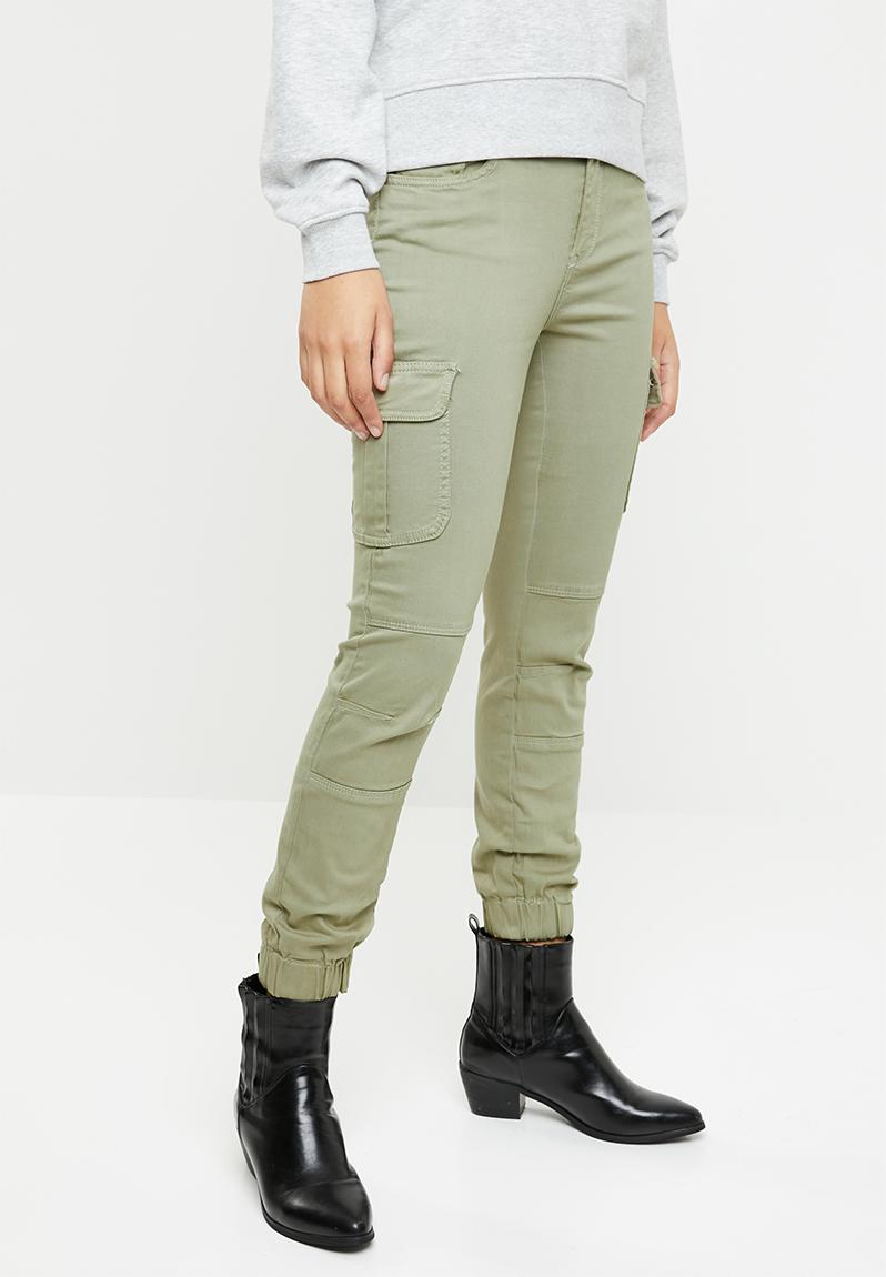 Missouri ankle cargo pants - oil green ONLY Trousers | Superbalist.com