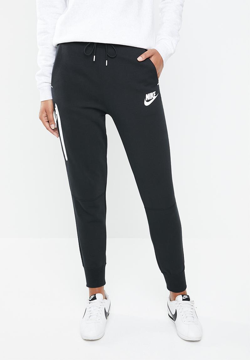 Tech fleece pants1 - black Nike Bottoms | Superbalist.com