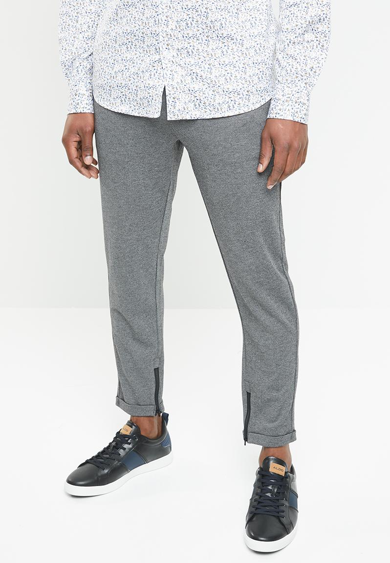 mens skinny tapered chinos