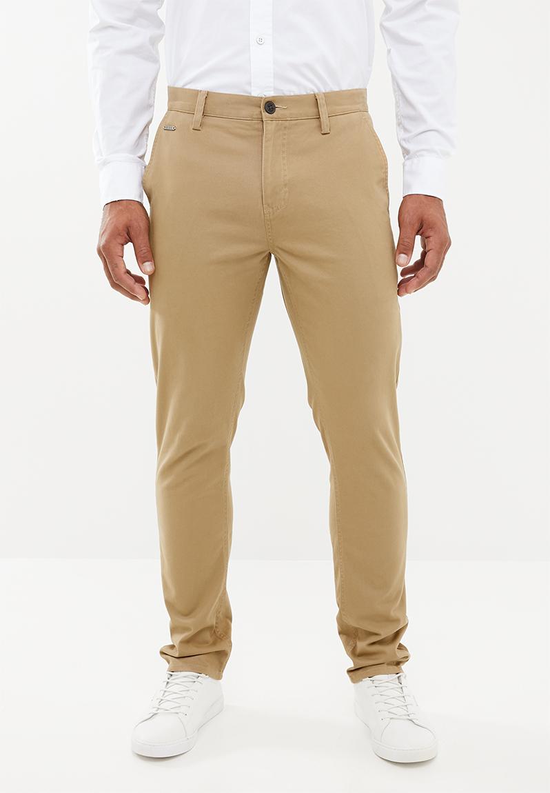 Carter twill chino pant-bom brown GUESS Pants & Chinos | Superbalist.com