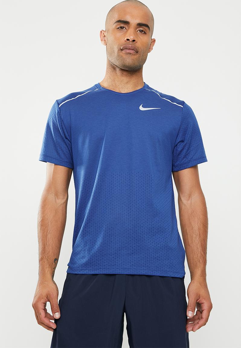 nike breathe rise t shirt