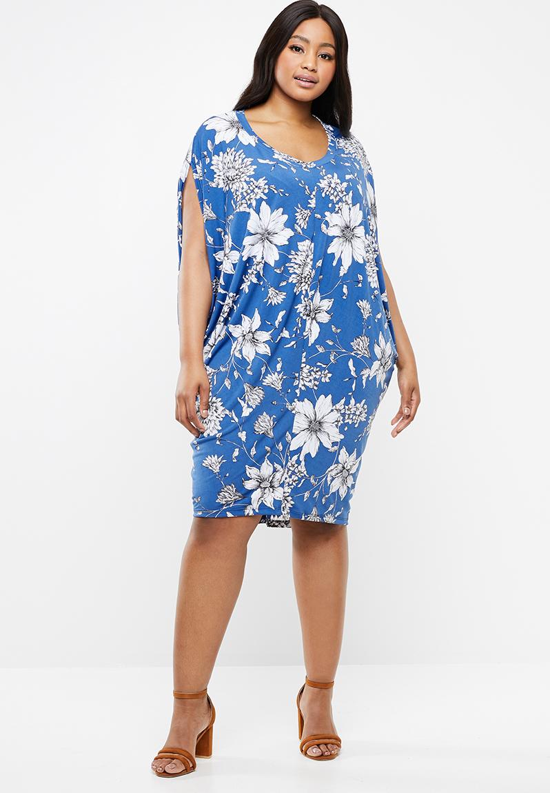 Drape easy fit dress - blue floral edit Plus Dresses | Superbalist.com