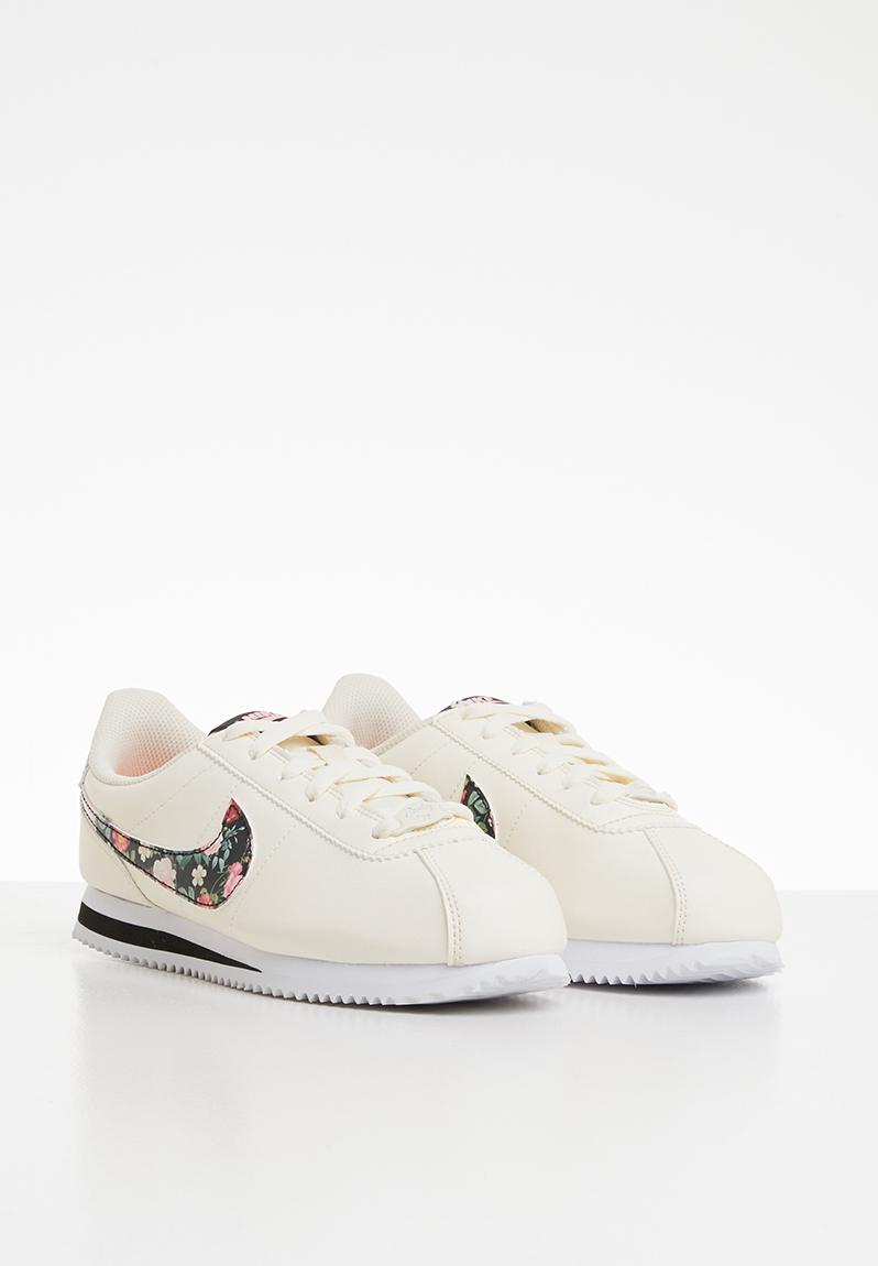 cream nike cortez