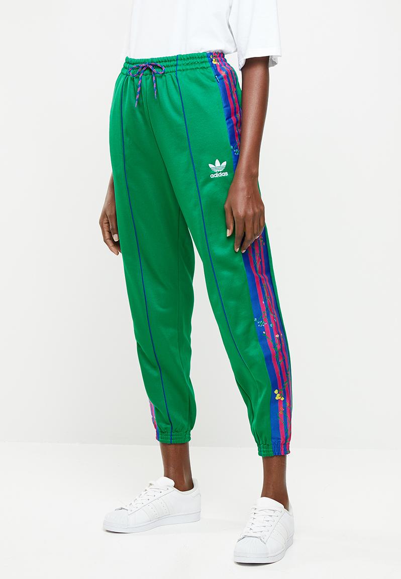 Lifestyle trackpants - bold green adidas Originals Bottoms ...