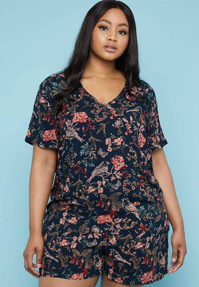 Boxy v-neck blouse - floral Superbalist Tops | Superbalist.com