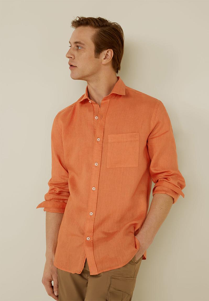 d urban shirt