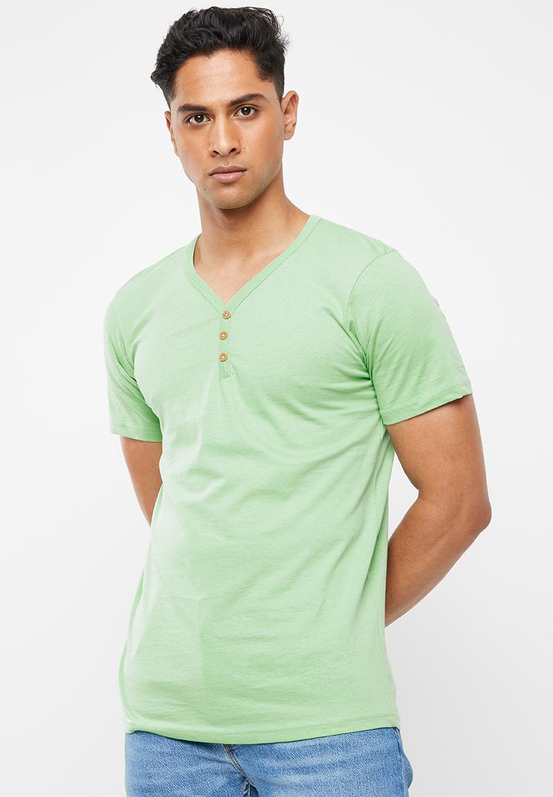 Essential henley - green ash Cotton On T-Shirts & Vests | Superbalist.com