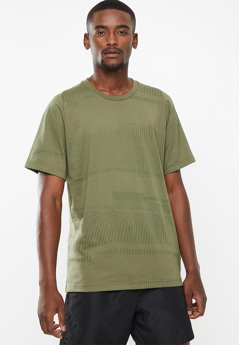 Id jacquard tee - green adidas Performance T-Shirts | Superbalist.com