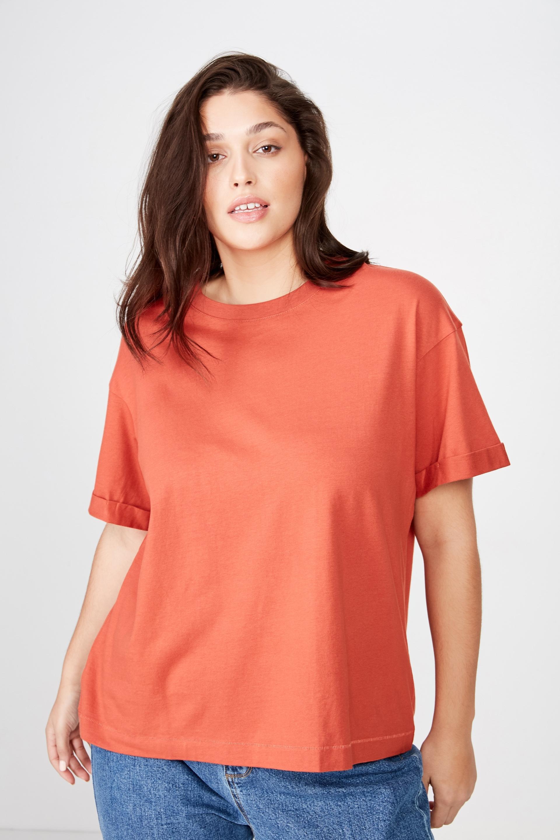 Curve relaxed boyfriend tee - rustic red Cotton On Tops | Superbalist.com
