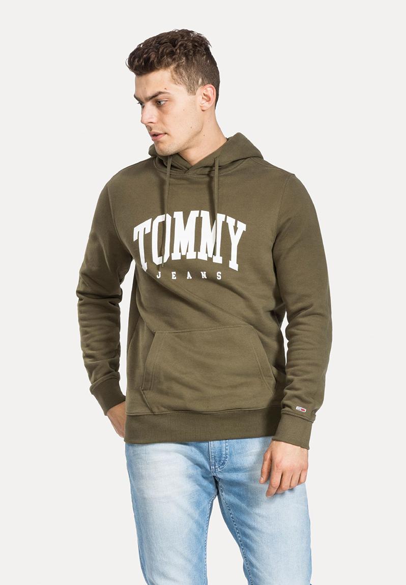 Tjm essential tommy hoodie - khaki Tommy Hilfiger Hoodies & Sweats ...