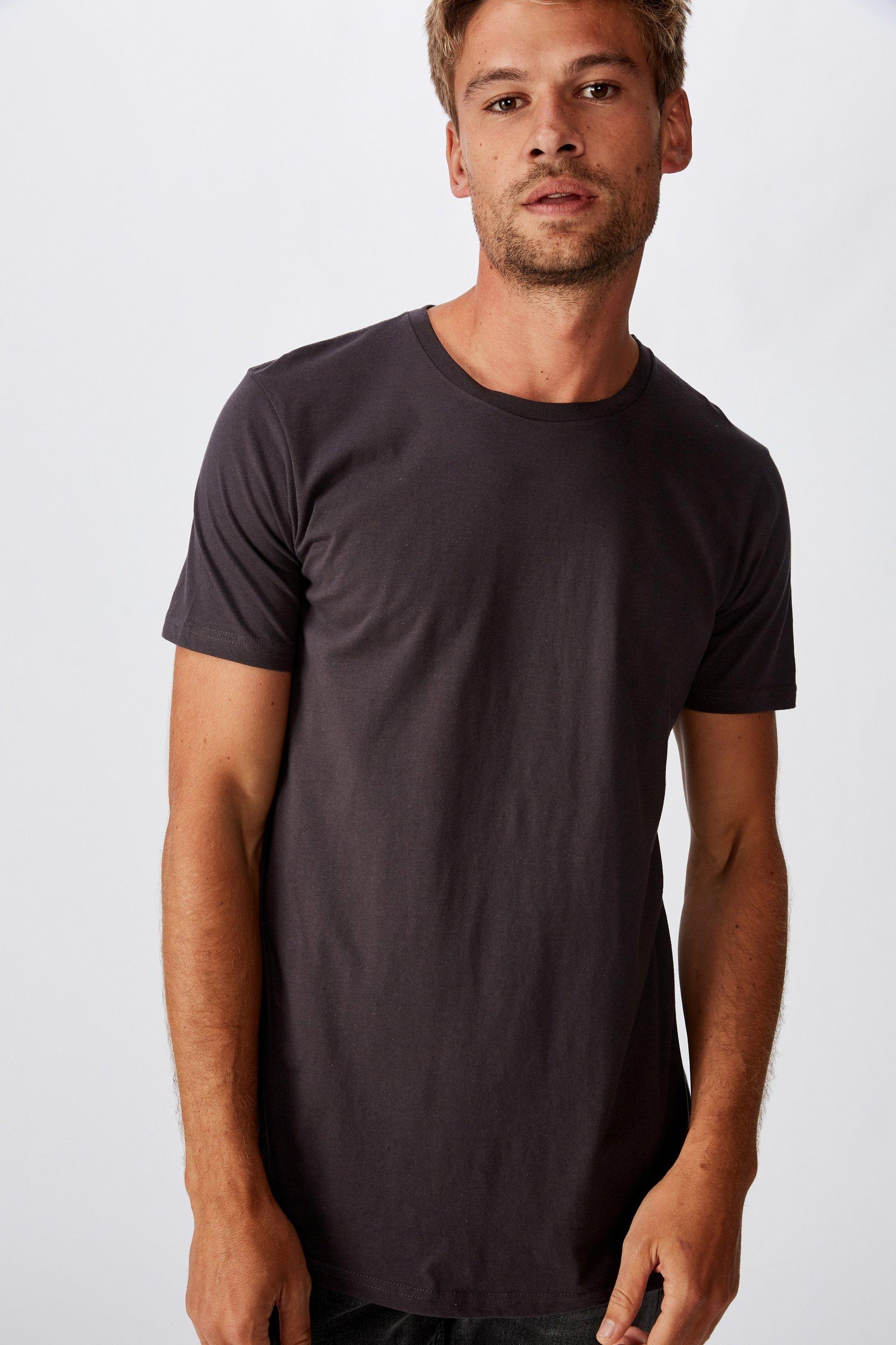 t shirts with curved hem