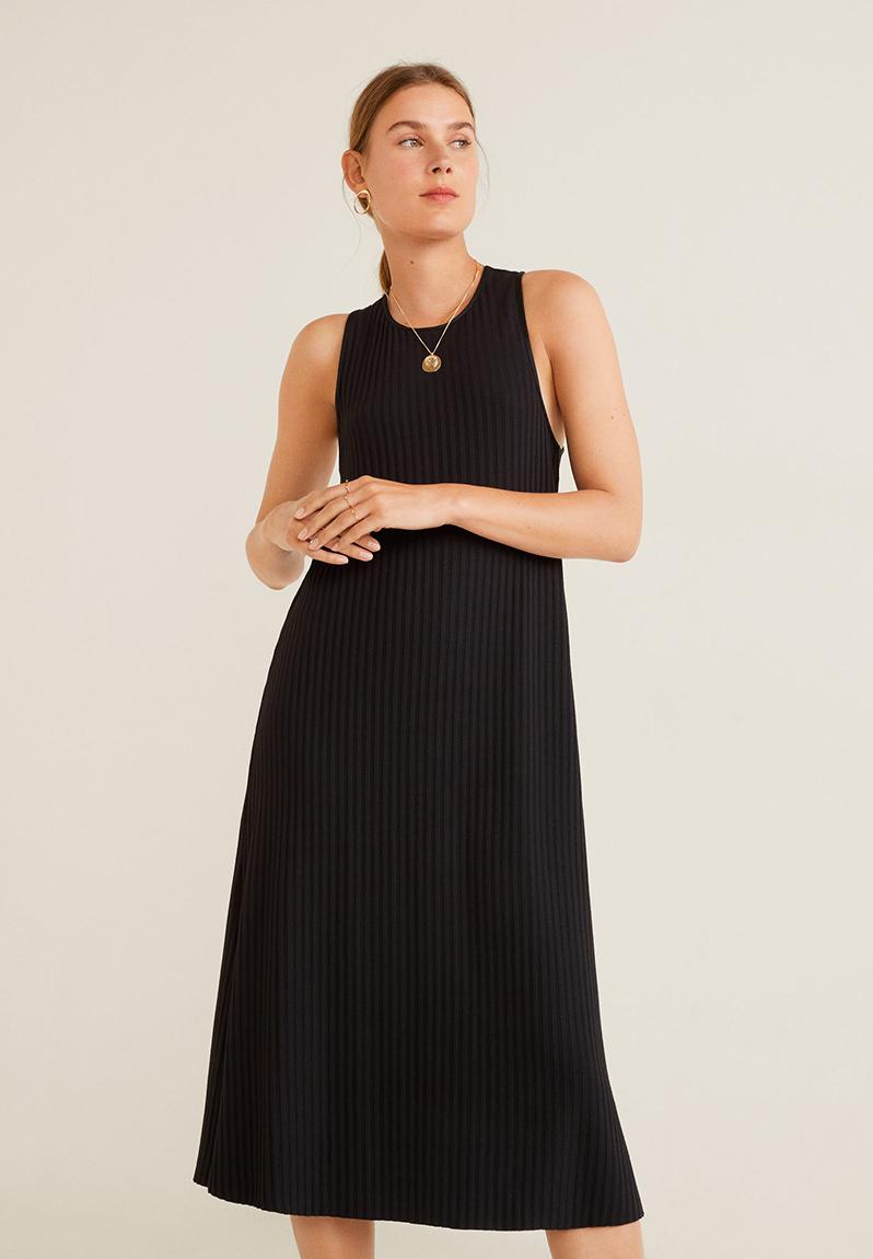 black ribbed t shirt dress