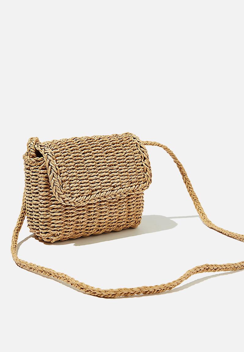 maksud woven bag