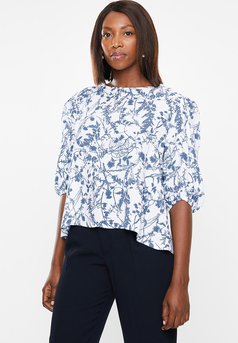 Boxy blouse round neck - ditsy floral edit T-Shirts, Vests & Camis ...