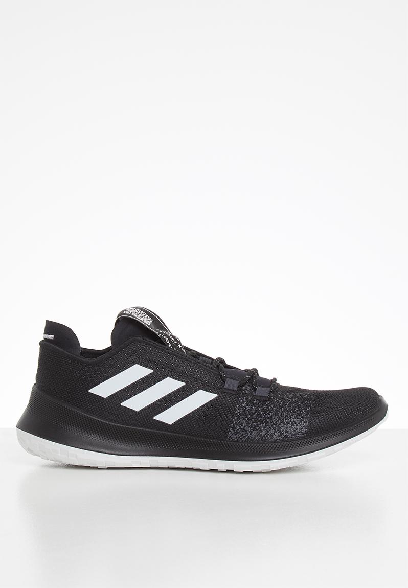 adidas sensebounce core black