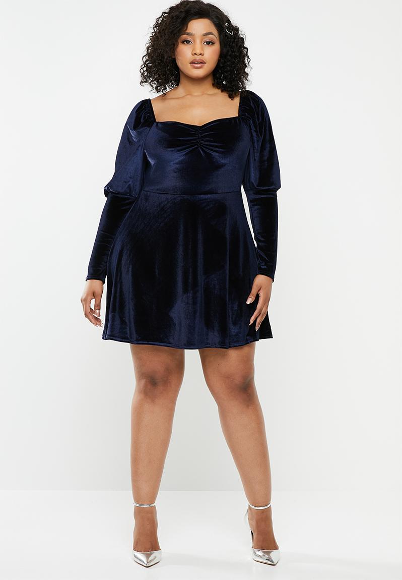 Plus Size Velvet Milkmaid Skater Dress Navy Missguided Dresses