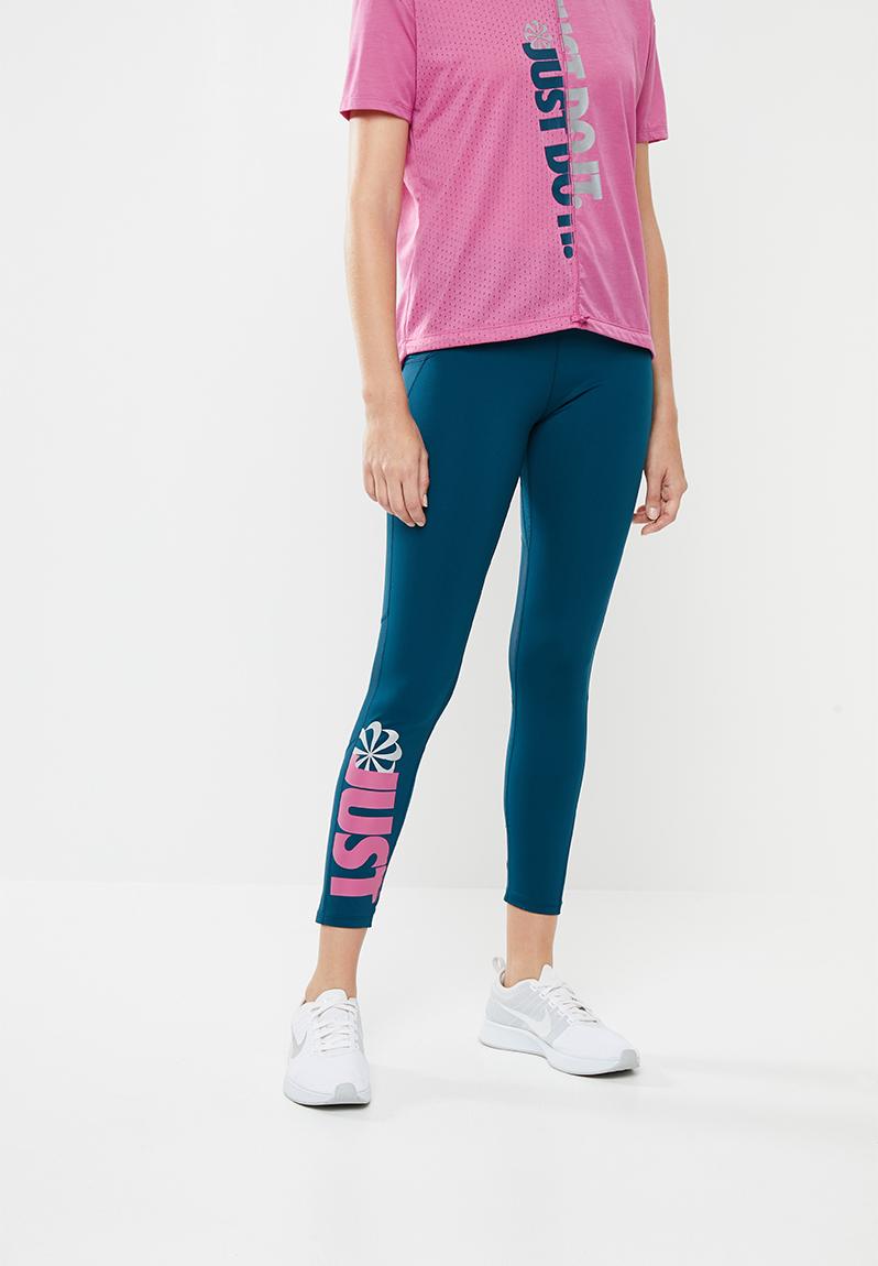 nike womens bottoms