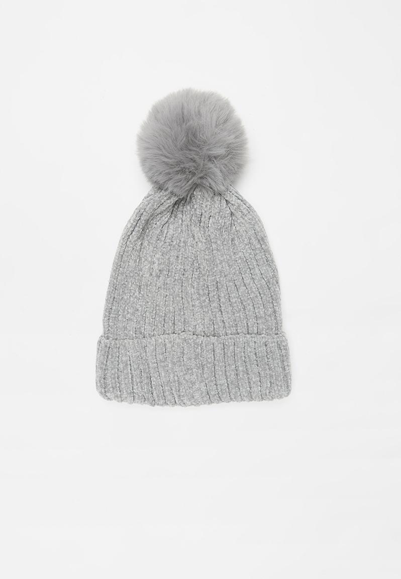 grey pom pom beanie hat