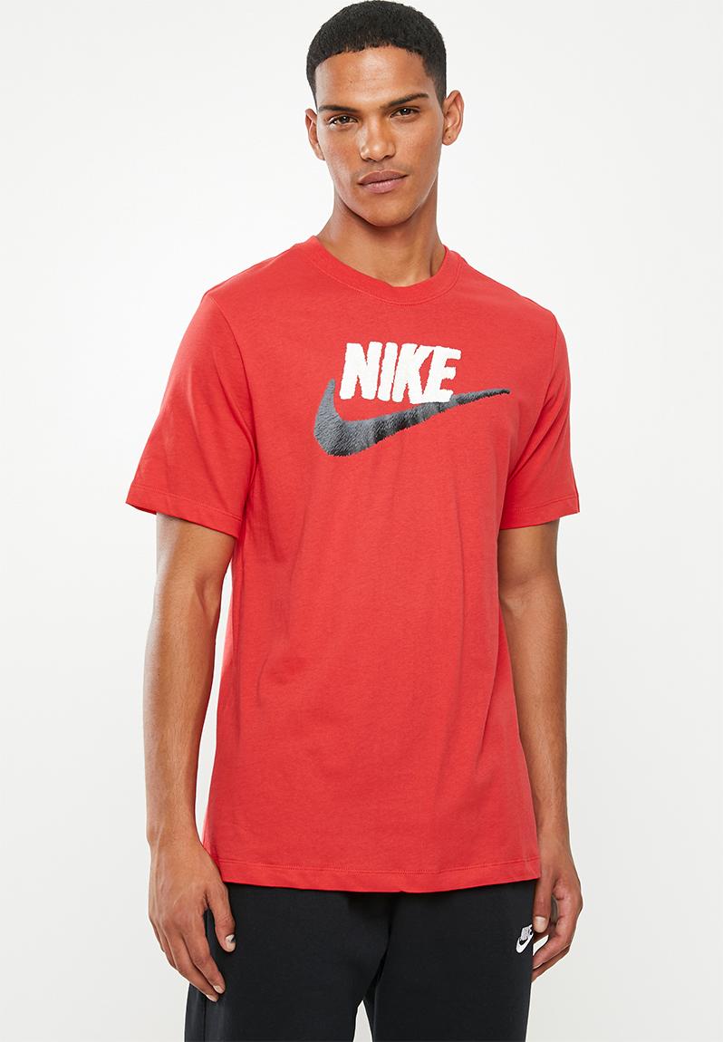 Nsw brand mark tee - red Nike T-Shirts | Superbalist.com