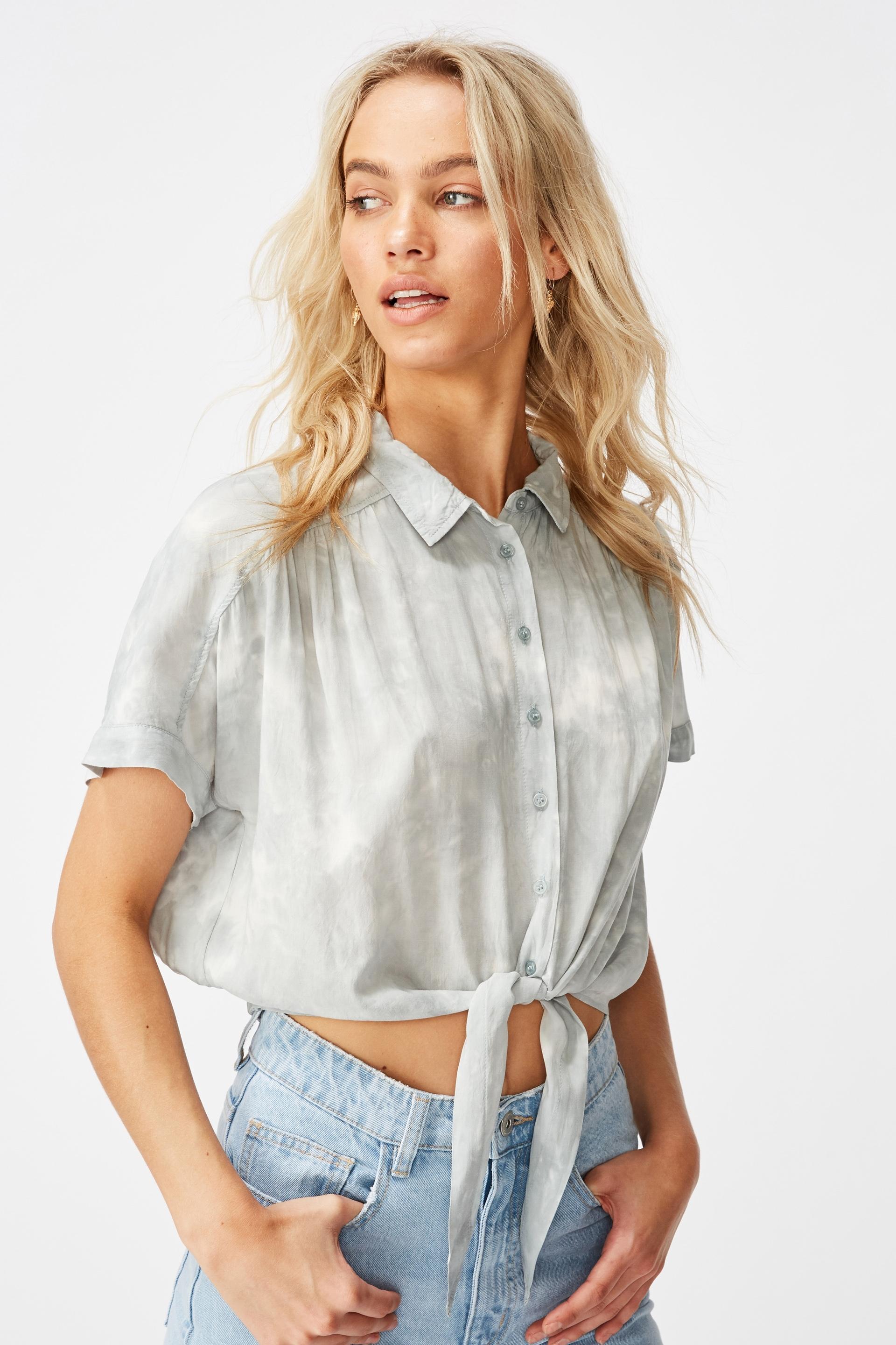 tie front short sleeve shirt