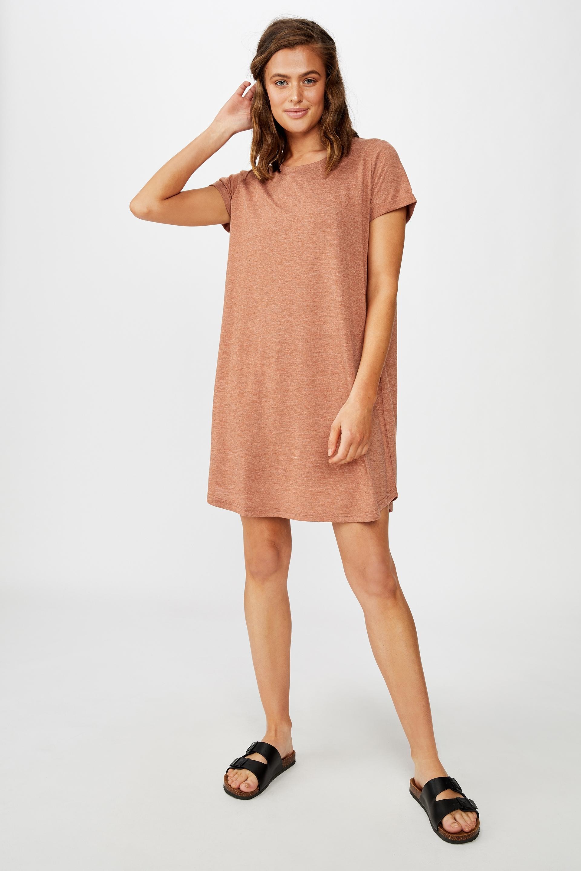 tina t shirt dress