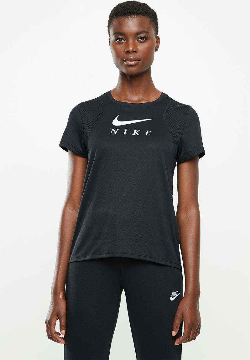 Nike run short sleeve top - black Nike T-Shirts | Superbalist.com