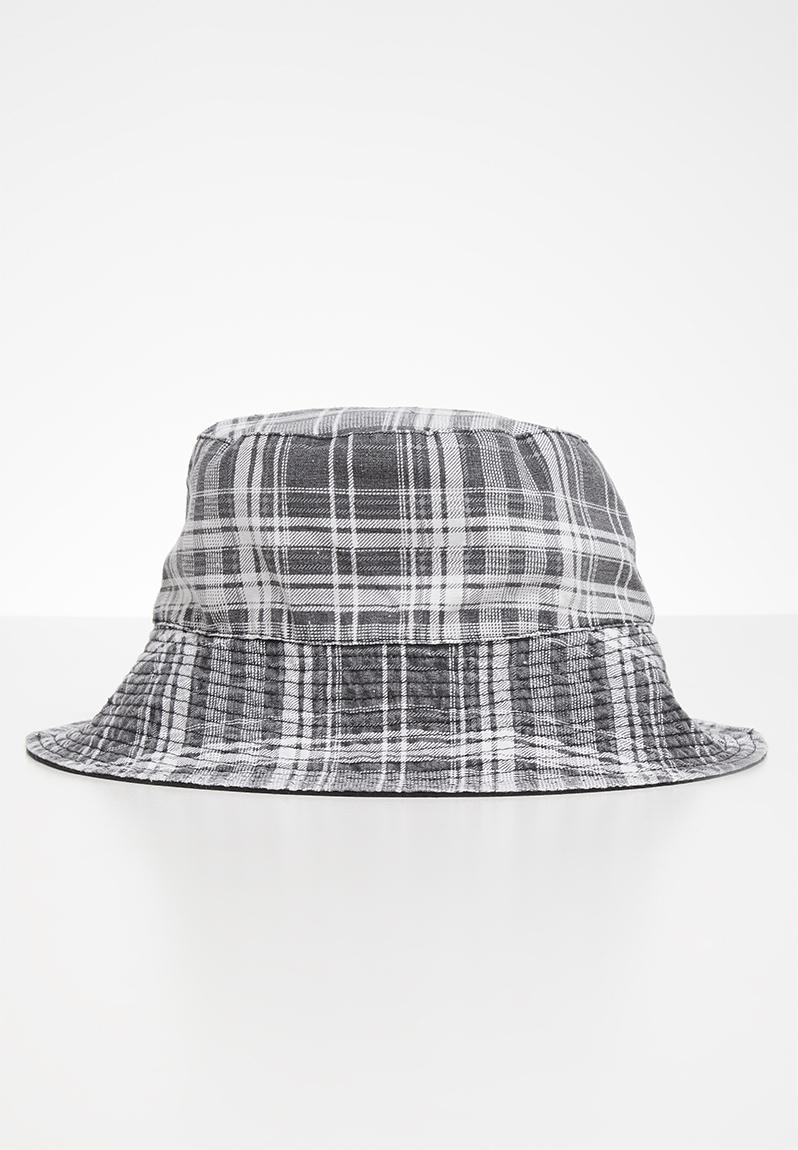 black and white checkered bucket hat