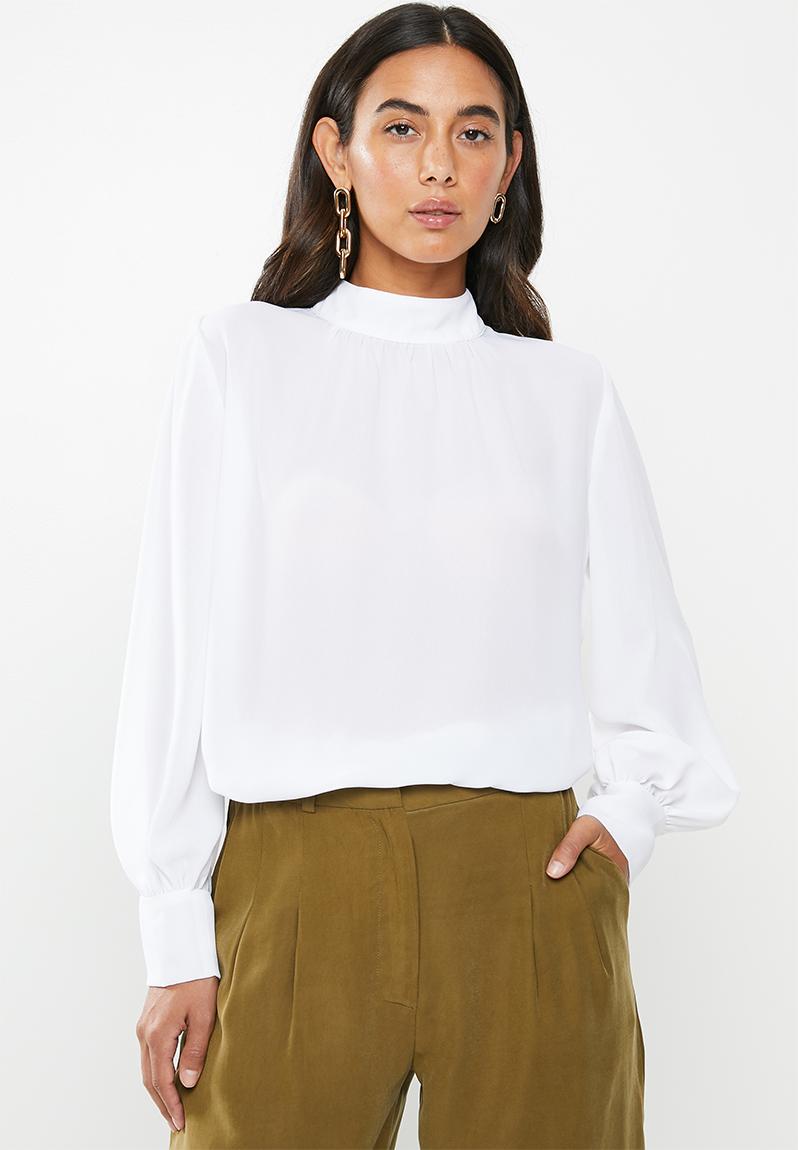 Georgette turtle neck blouse w guaged neck & baloon sleeve - ivory ...