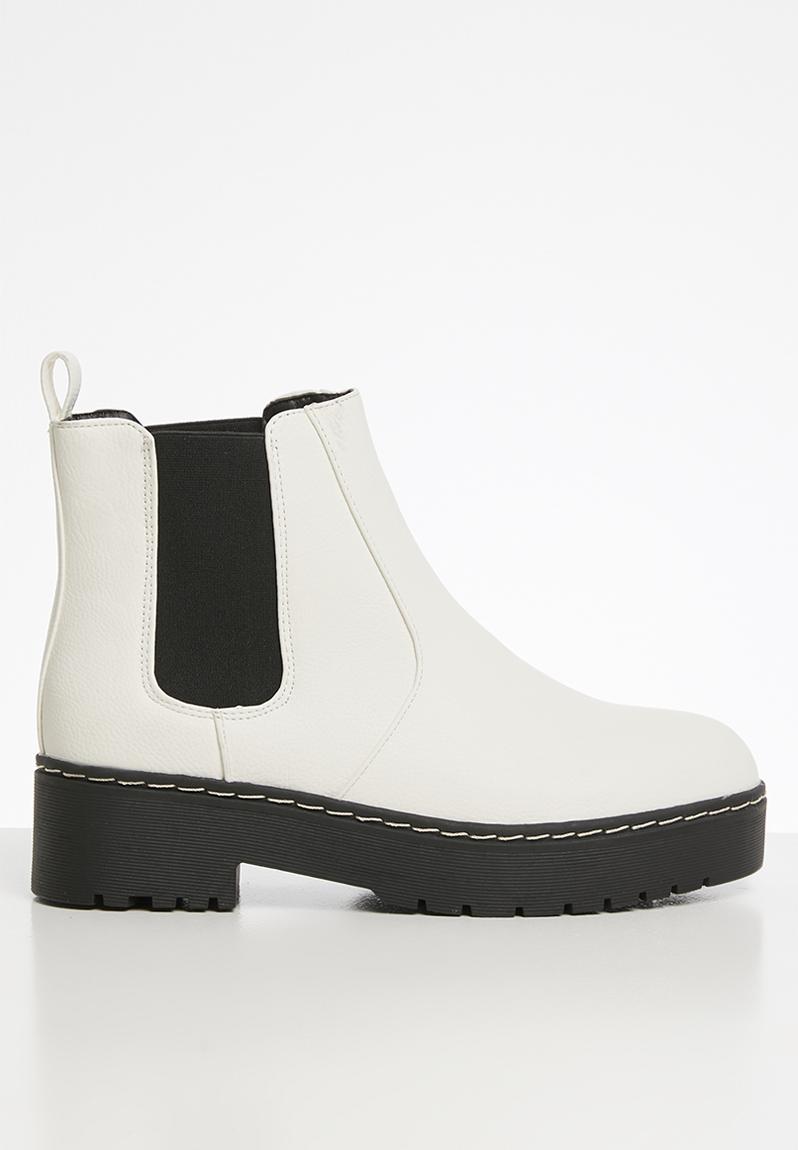 Frankie gusset flatform - white grainy pu Cotton On Boots | Superbalist.com