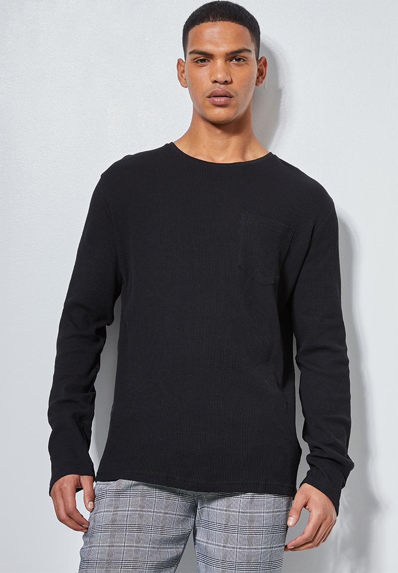 Crew neck long sleeve pocket tee - black Superbalist T-Shirts & Vests ...