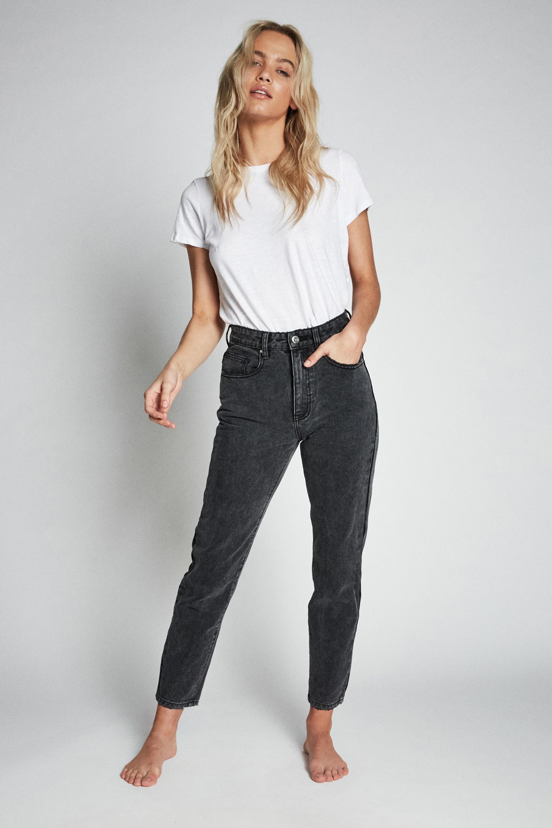 h&m black mom jeans