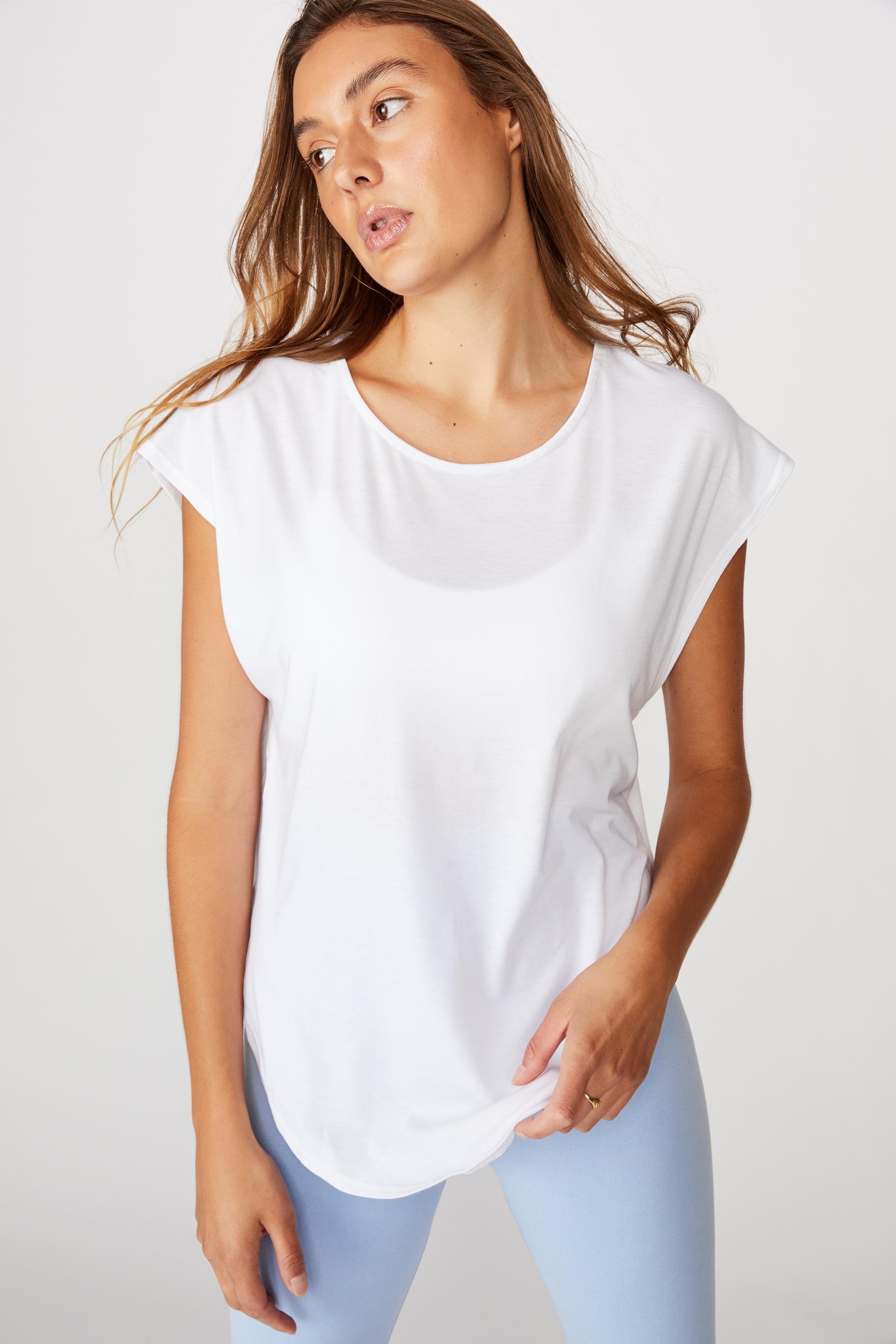 exposed hem shirt