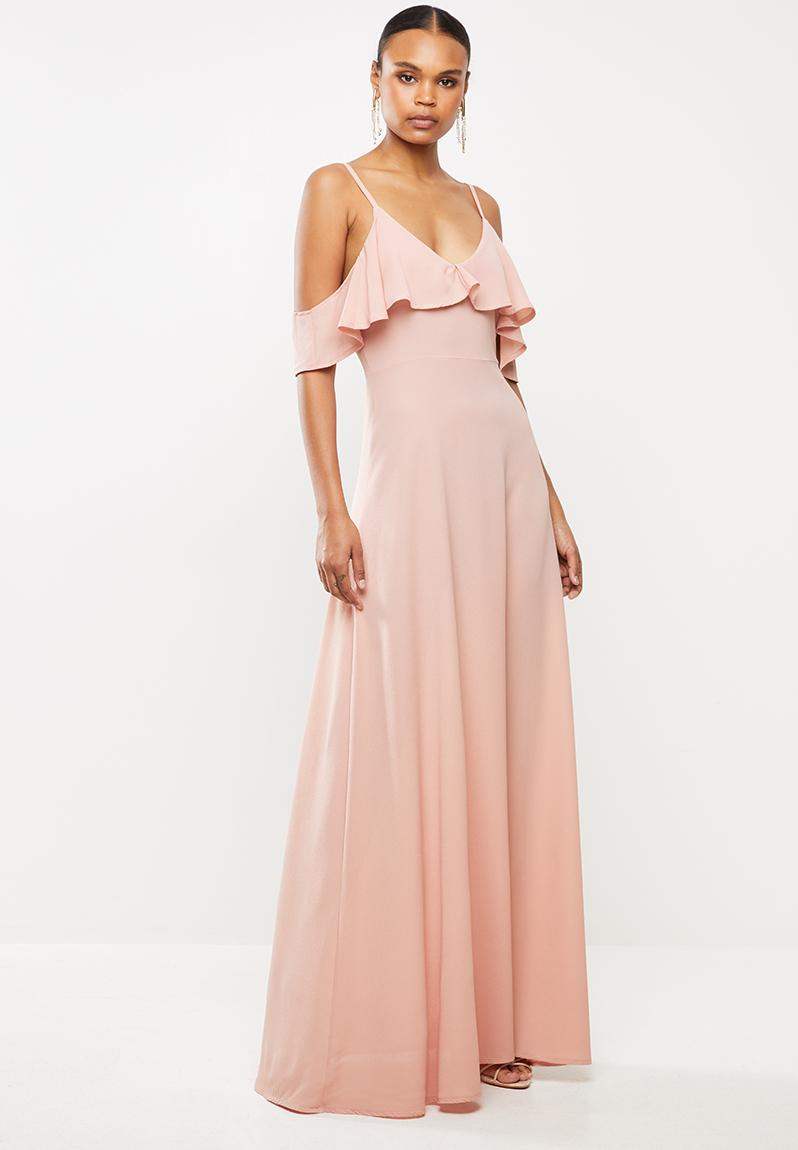 Bubble crepe cold shoulder maxi dress - pink Missguided Occasion ...