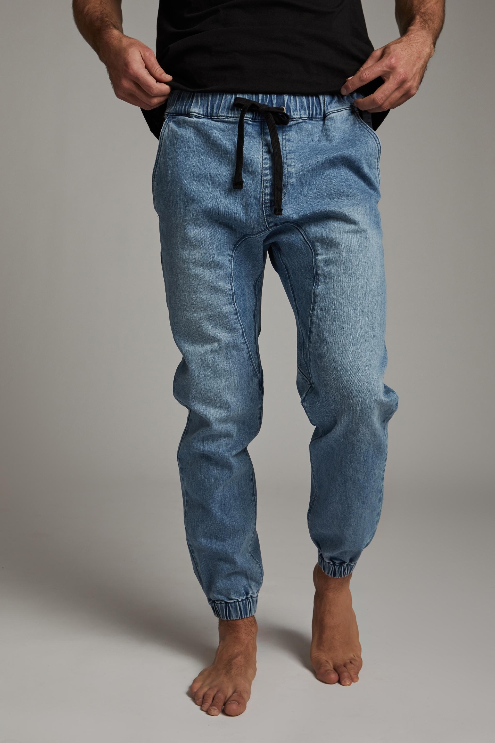 drake jogger