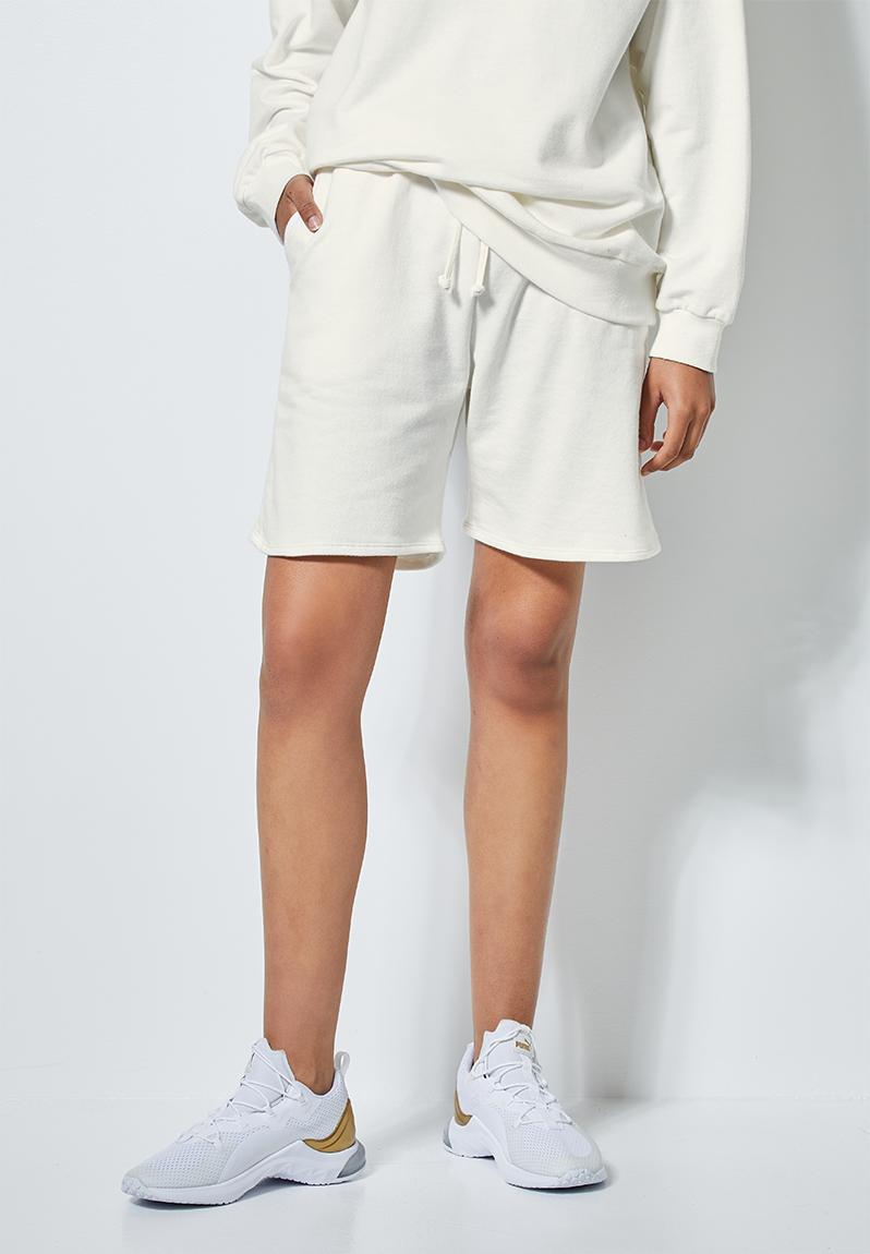 long jogger shorts