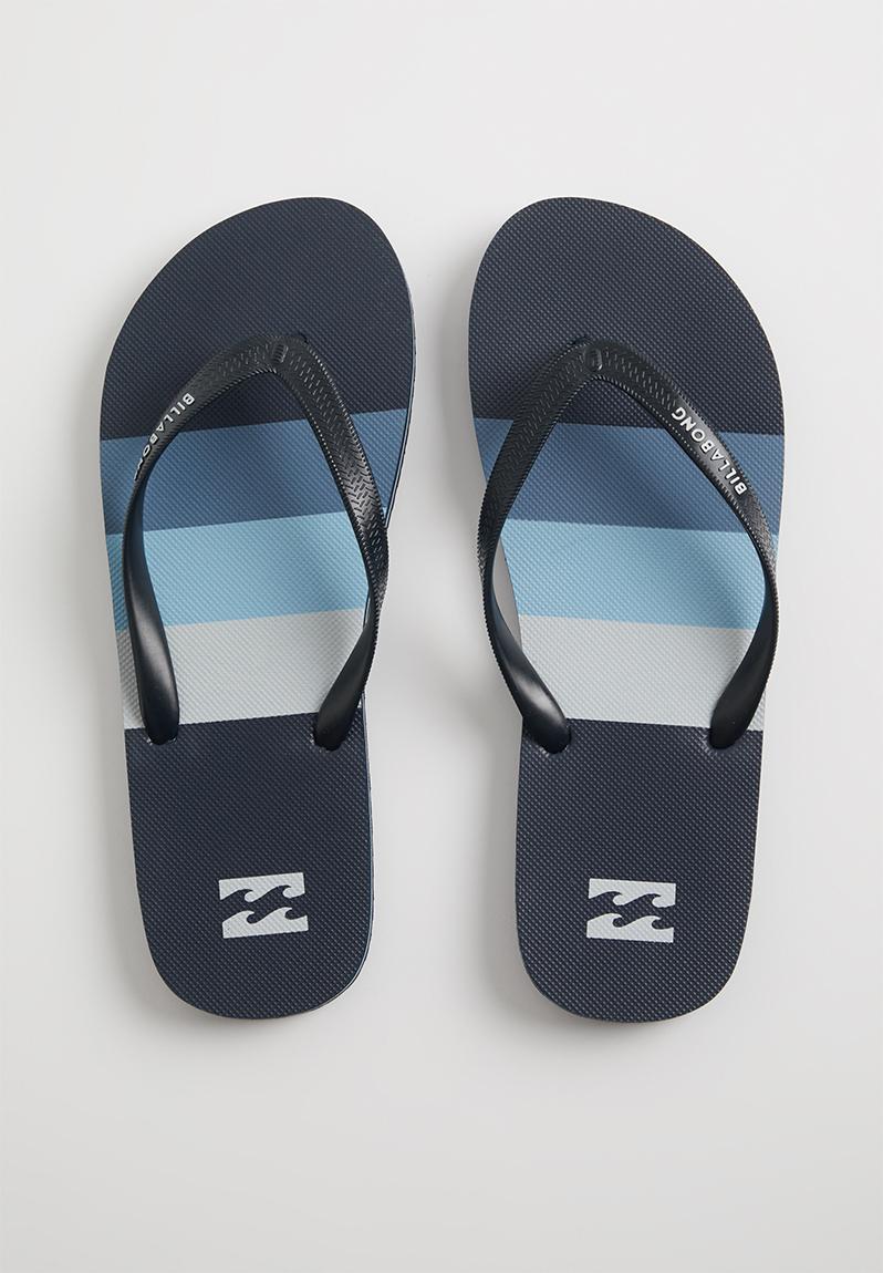 Momentun Flipflops Navy Billa