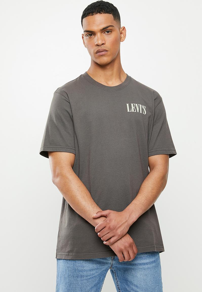 levis relaxed fit tshirt