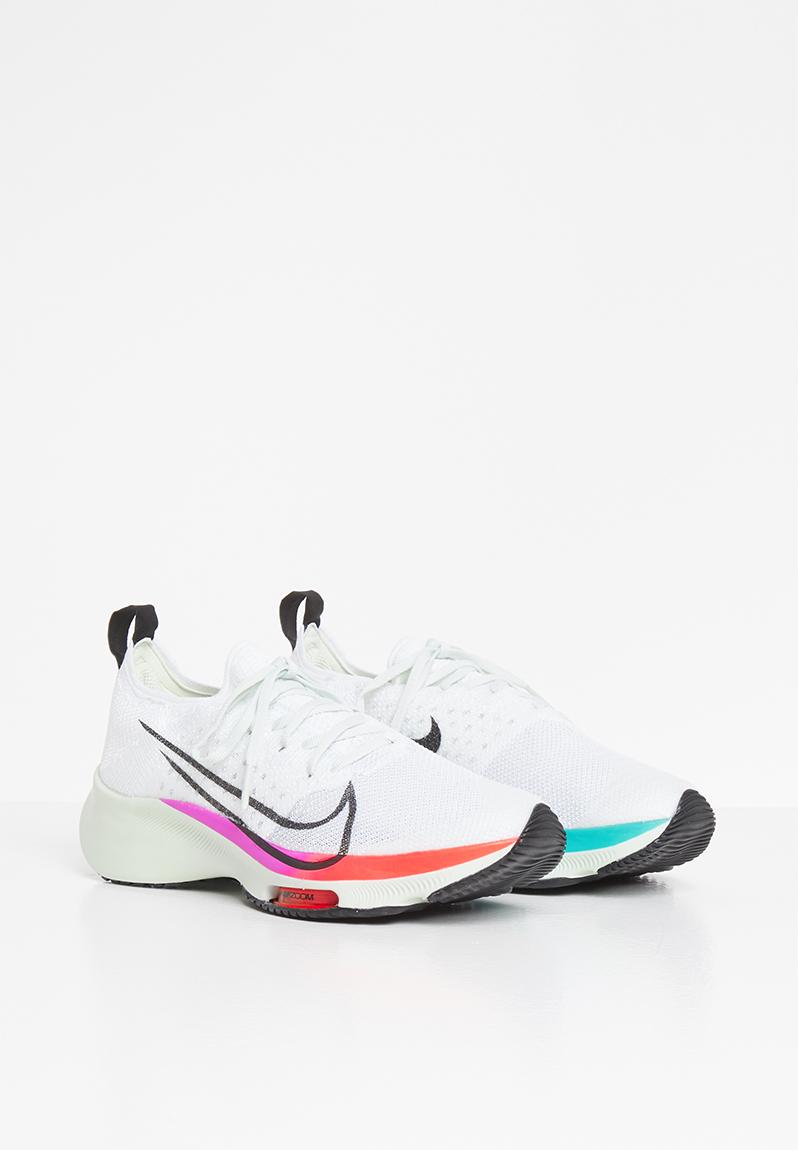 nike zoomx invincible vs pegasus 37