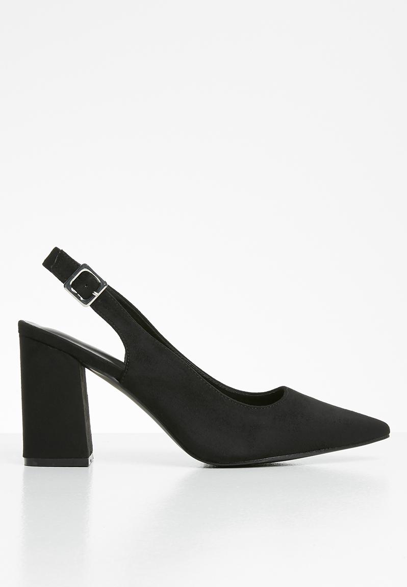 black block heels pointed