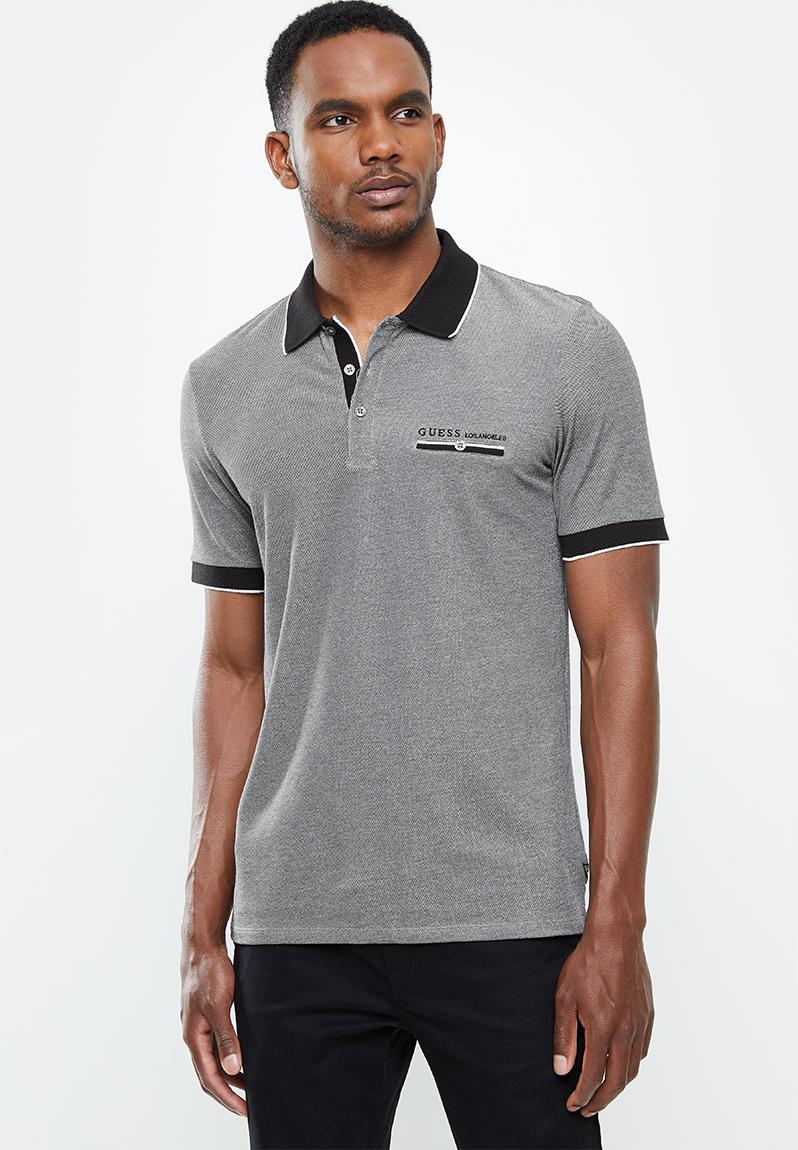 Ss guess fashion contrast pocket/collar golfer - black GUESS T-Shirts ...