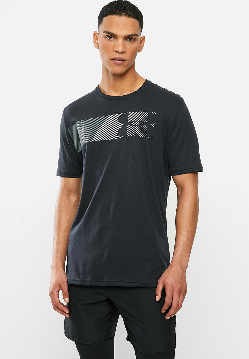 UA fast left chest 2.0 short sleeve tee - black Under Armour T-Shirts ...