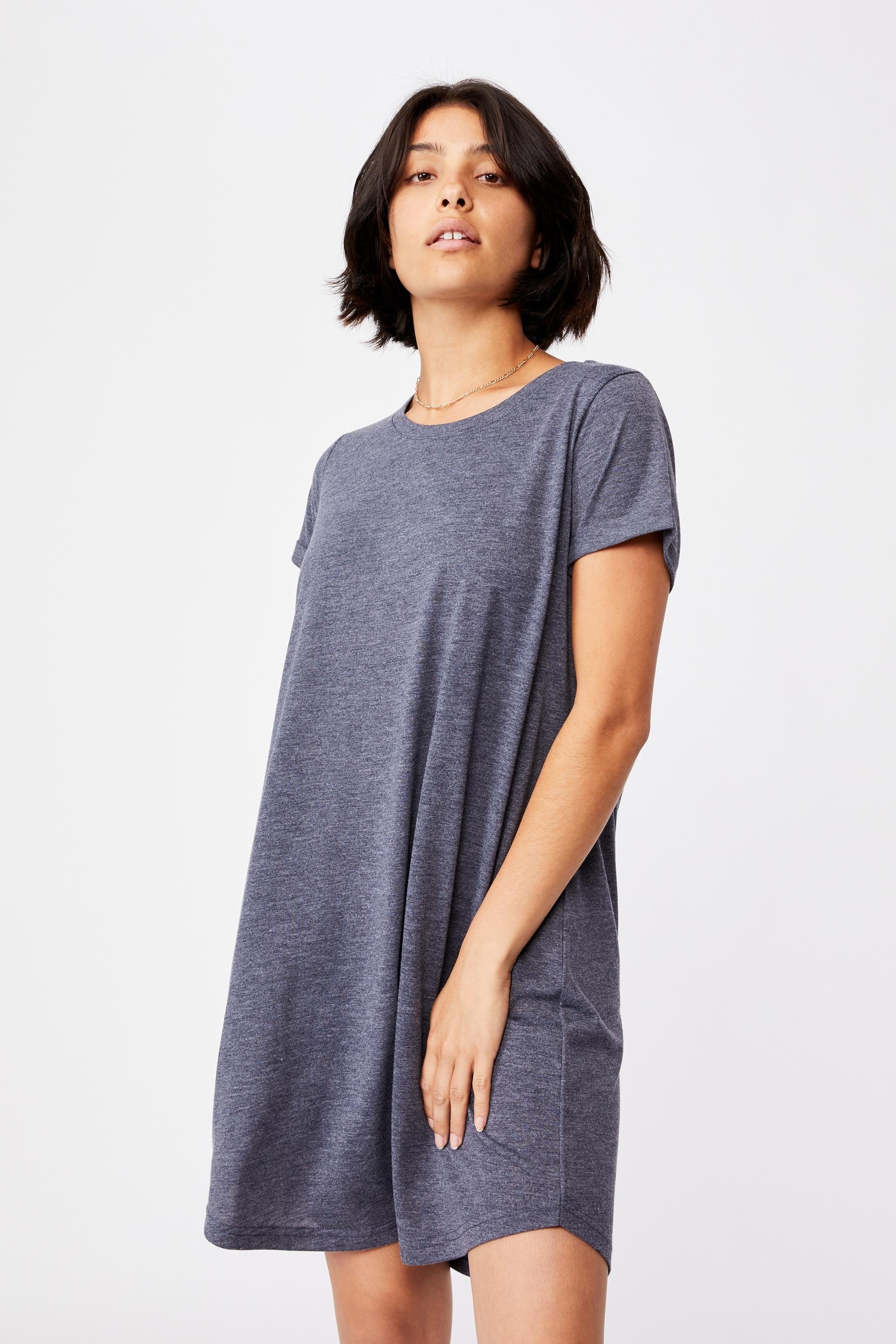 tina t shirt dress