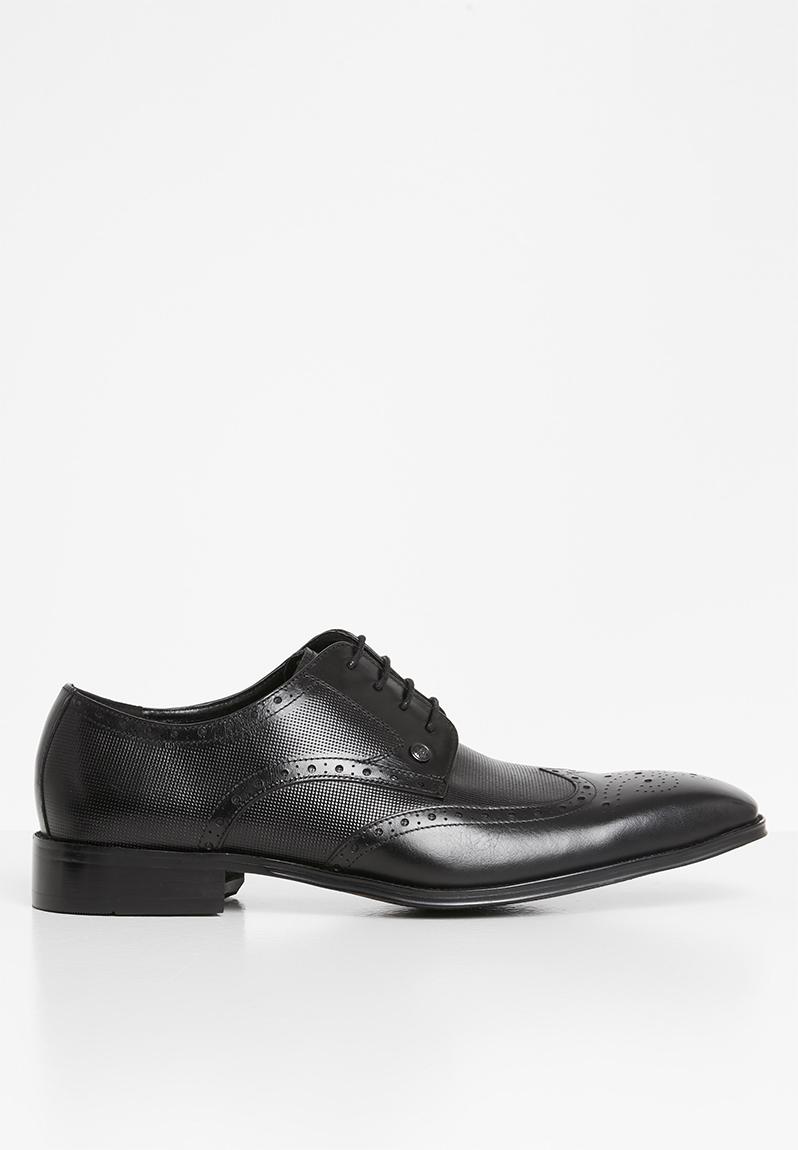 Gibson leather pin punch wing cap - black POLO Formal Shoes ...