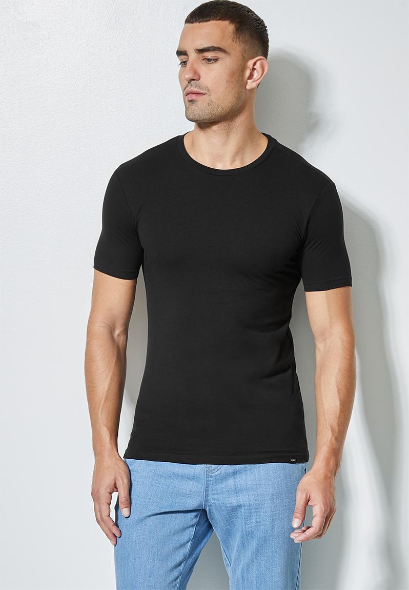 Plain muscle fit crew neck tee - black. Superbalist T-Shirts & Vests ...