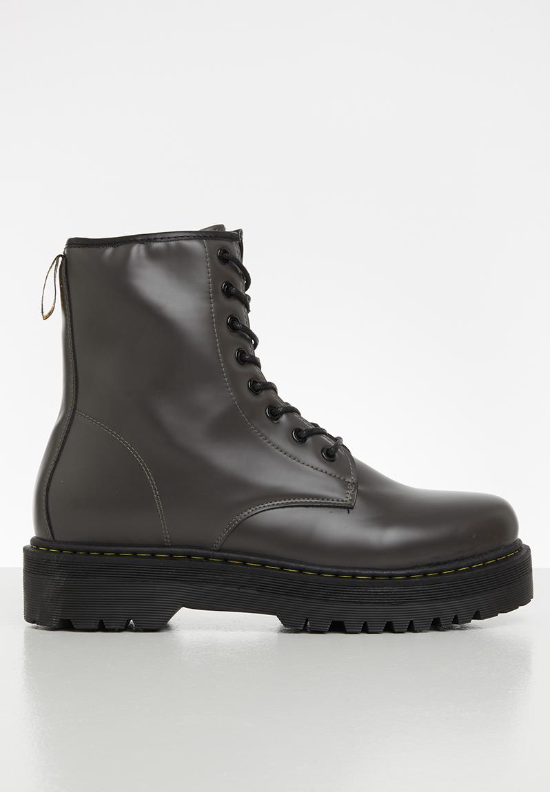 soviet l zoe lace up boots black