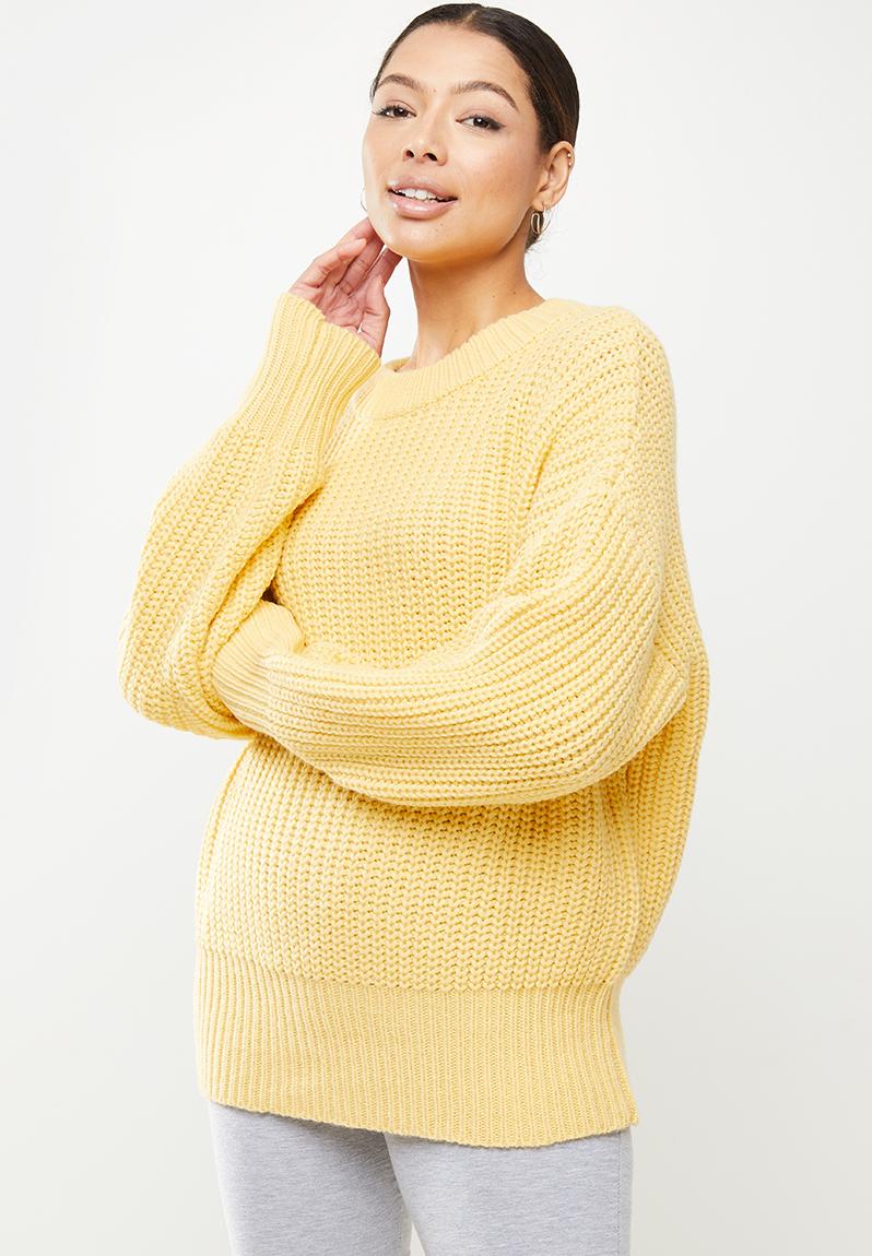 Basic chunky crew neck jumper - yellow Missguided Knitwear ...