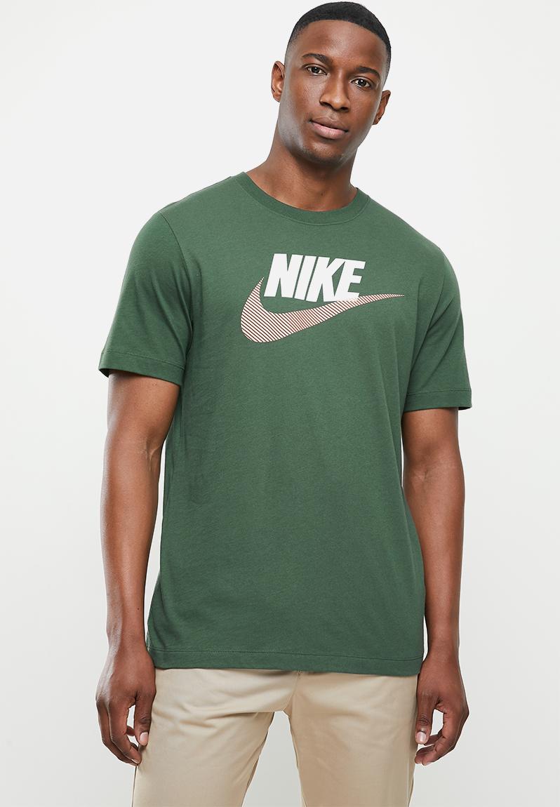 Nsw tee alt brand mark 12 - galactic jade/apricot agate Nike T-Shirts ...