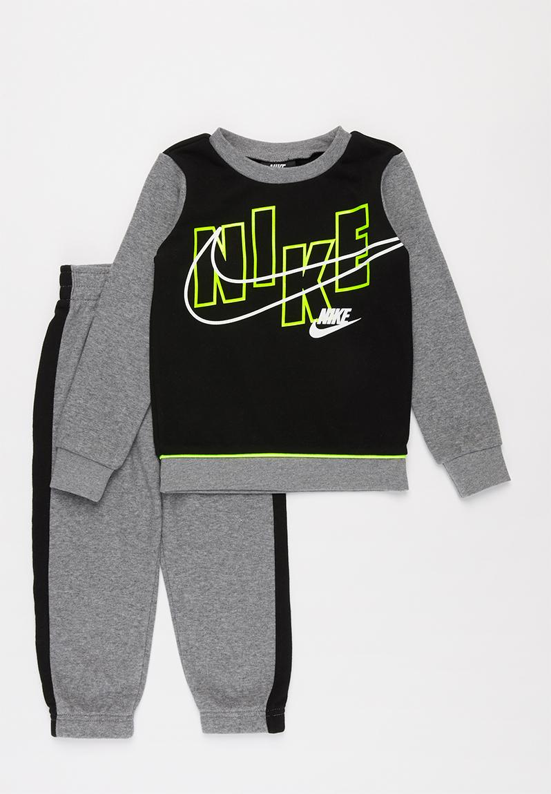 Nike colour block crew set - carbon heather Nike Sets | Superbalist.com