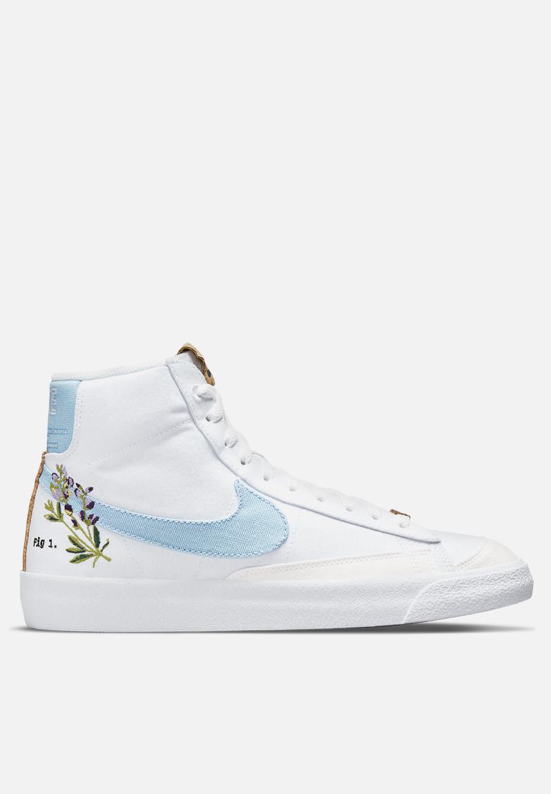 nike plant cork blazer