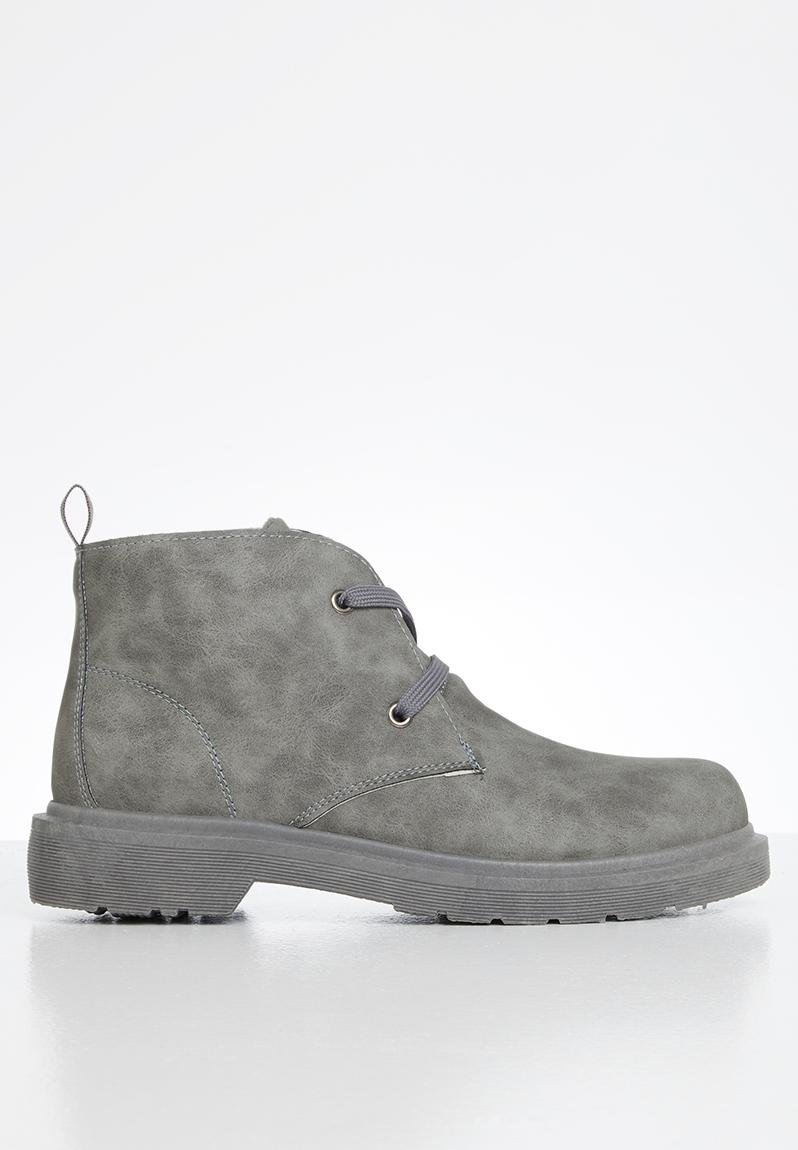 womens grey chukka boots